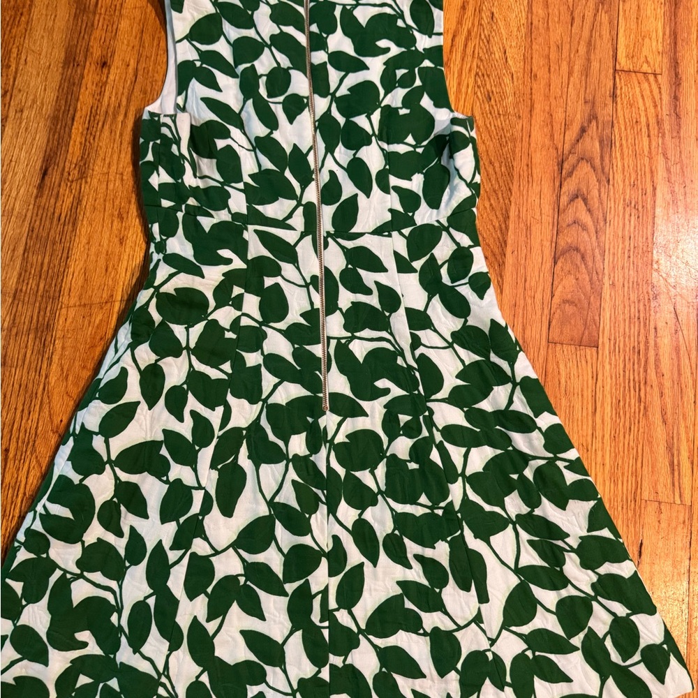 Kate Spade 10 Dress Garden Leaves Pique Fit Flare lined V neck lined - Picture 15 of 16